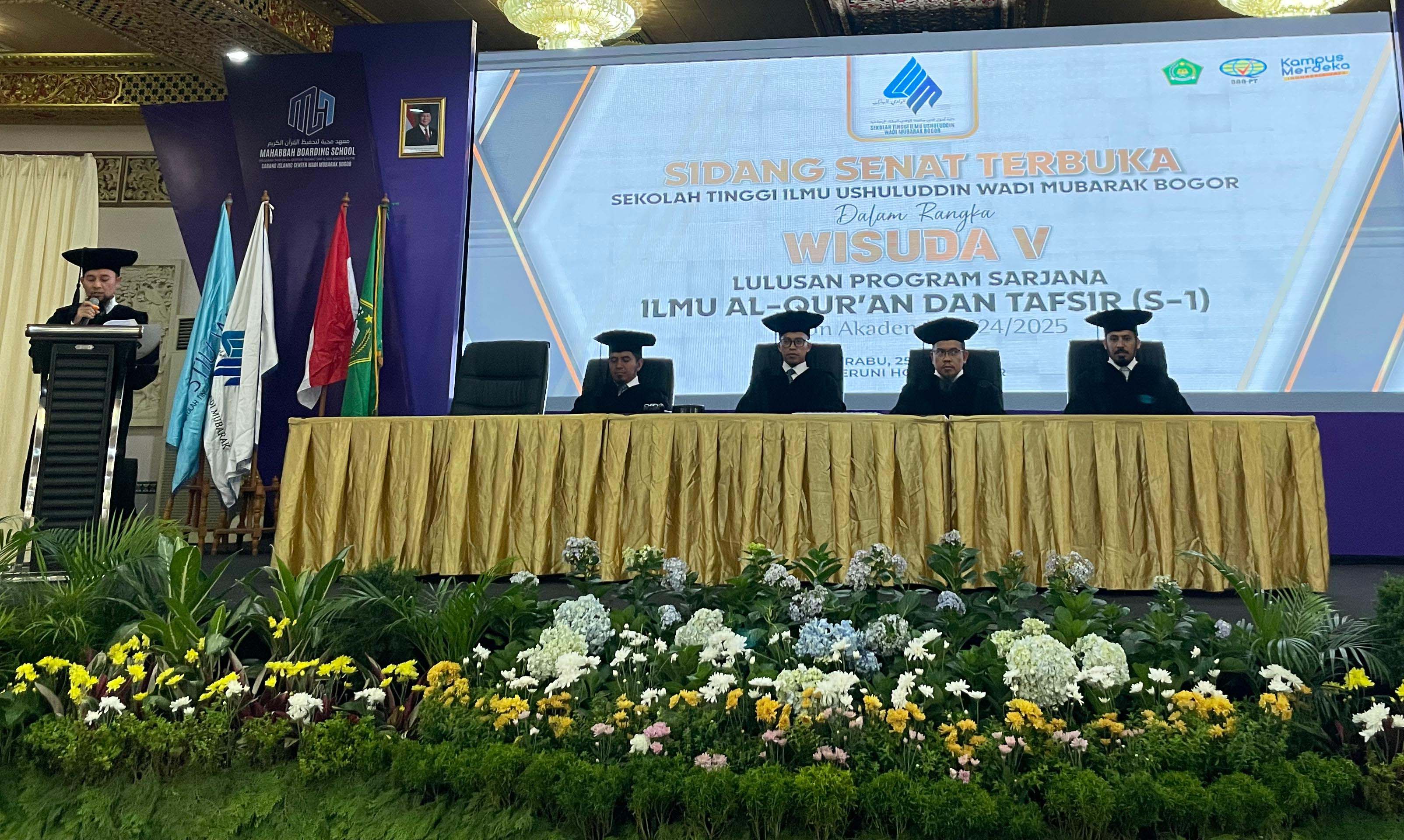 Sebagai lembaga yang berfokus pada melahirkan generasi penjaga wahyu dan pewaris dakwah.